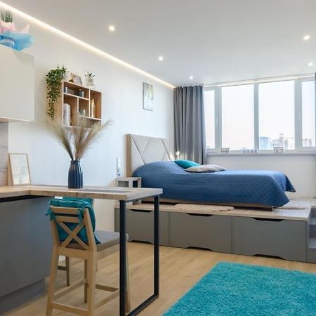 Mini-Smart 1 Apartment Kiev Exterior foto