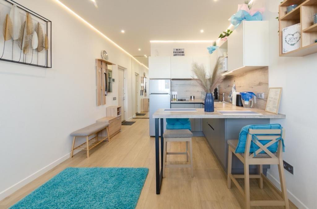 Mini-Smart 1 Apartment Kiev Exterior foto